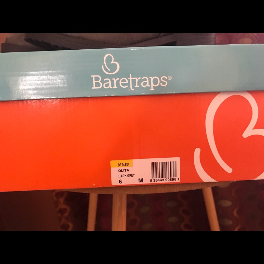 Baretraps Riding Boots - Picture 4 of 4